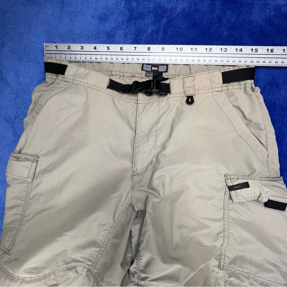 Vintage REI Sahara Convertible Pants Womens 8 Beige Canvas Cargo Hiking - Picture 3 of 12